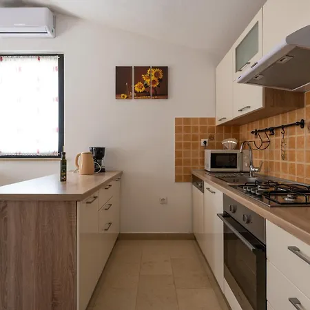 Martinetinka Villa *